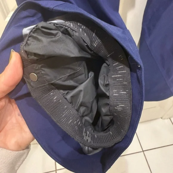 Fantastic condition Patagonia Women’s Stormstride Pants (sound blue) XL - Picture 16 of 16